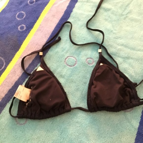 🌞 Tommy Hilfiger Ruffled Triangle Bikini Top - Picture 5 of 8